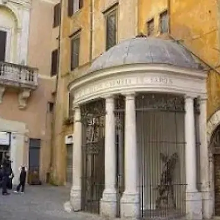 La Perla Rara Vatican Sweet בית נופש